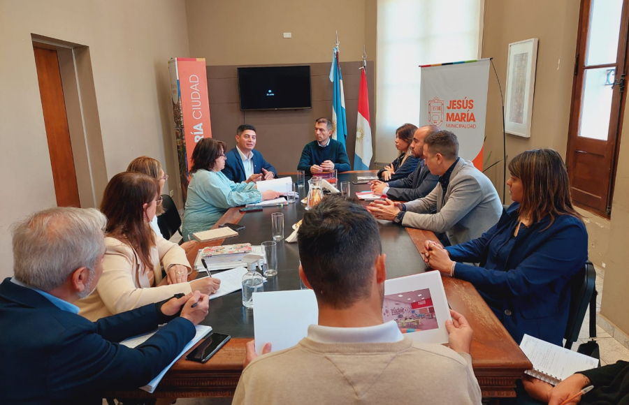 Jesús María y La Rioja compartieron una mesa de trabajo sobre educación