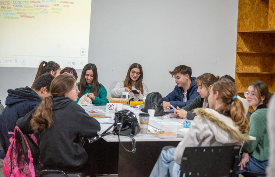 Jesús María: cada vez más estudiantes deciden formarse en el espacio "Eco jóvenes"