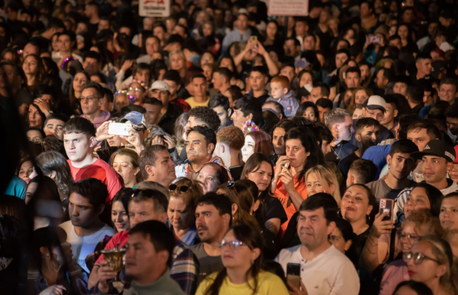 Jesús María: más de 10 mil personas disfrutaron del show de La Barra en la plaza