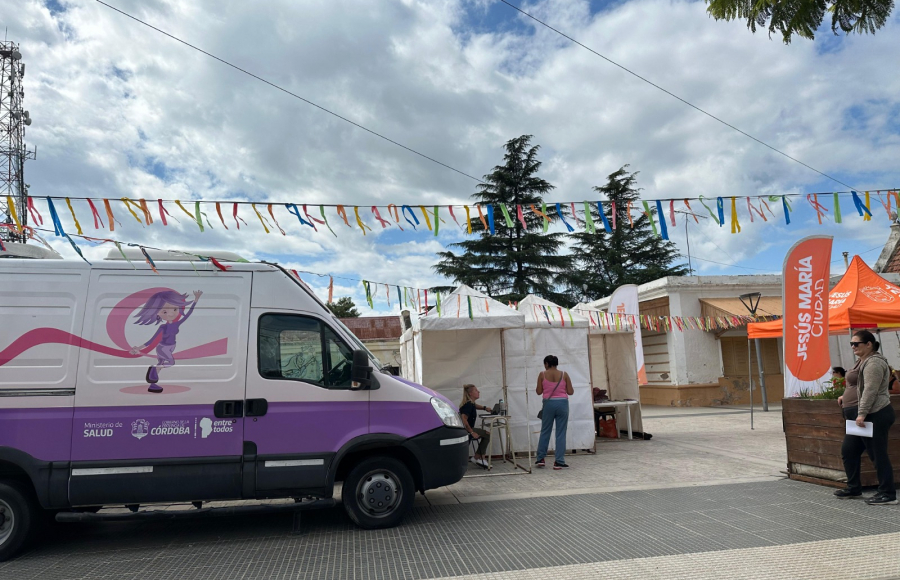 425 mujeres se hicieron mamografías de manera gratuita