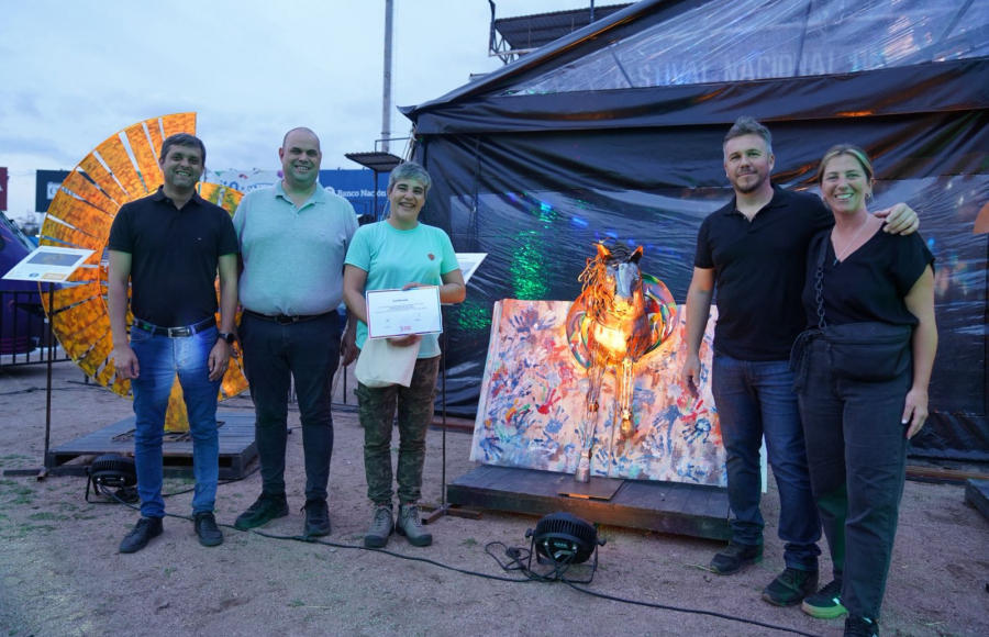 Seis esculturas con alma festivalera quedaron como legado del 3° Encuentro de Escultores