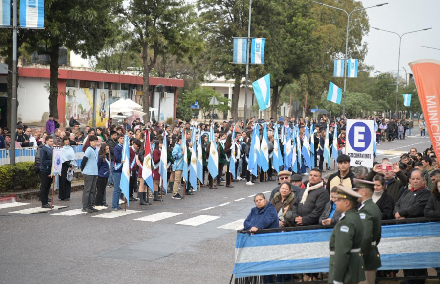 Jesús María: Miles de personas colmaron la avenida Laprida en el desfile más grande del norte de Córdoba