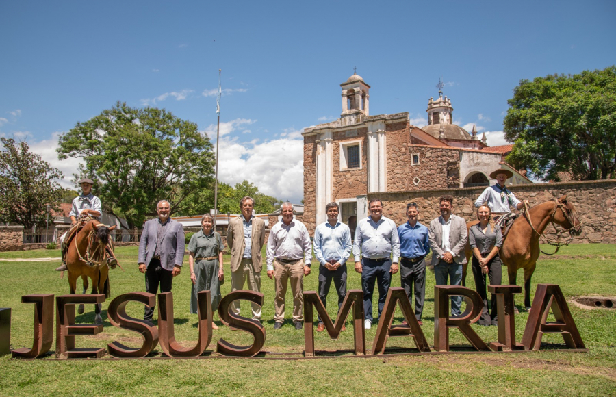 Se lanzó oficialmente la “Cumbre de Campeones 2026”, el gran encuentro nacional del Caballo Criollo
