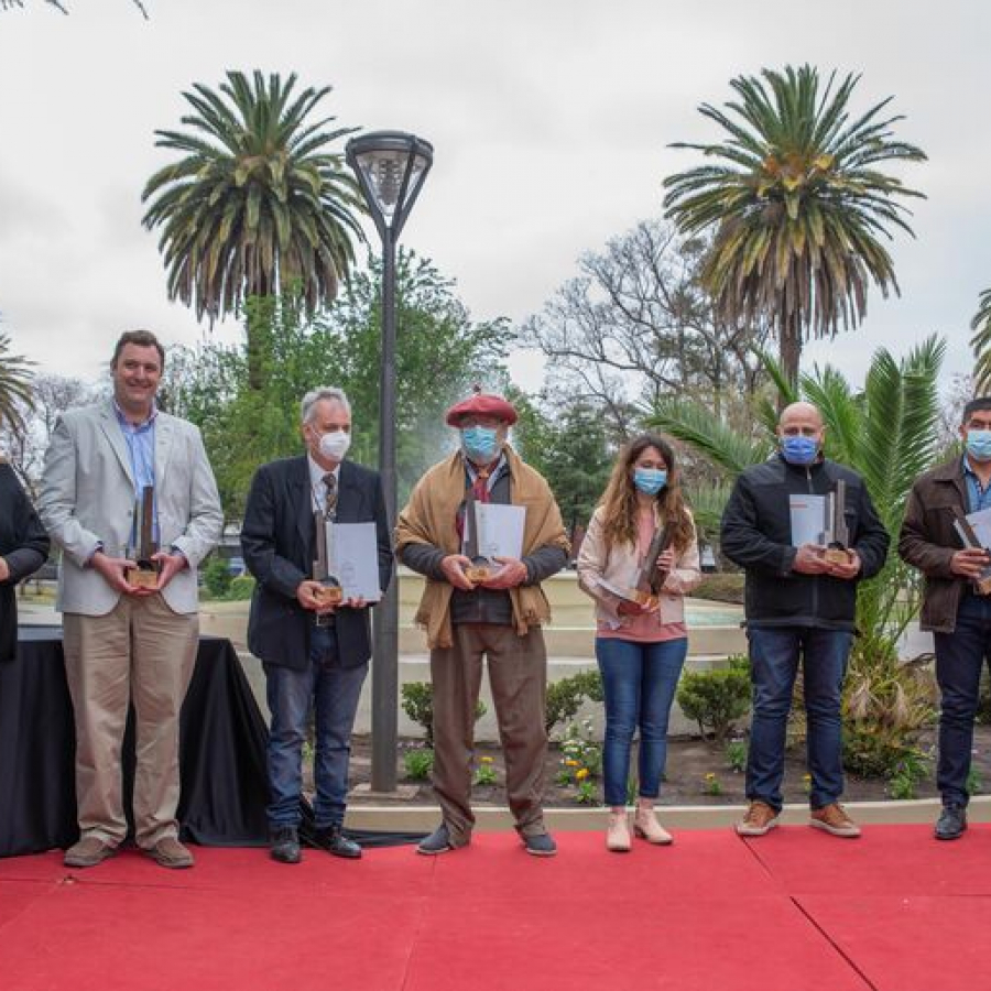 ¡Postulá a tus candidatos para las Distinciones Pío León 2022!