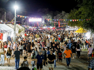 Doña Pipa: el espacio festivalero con música, danza y el certamen “Camino al Festival”