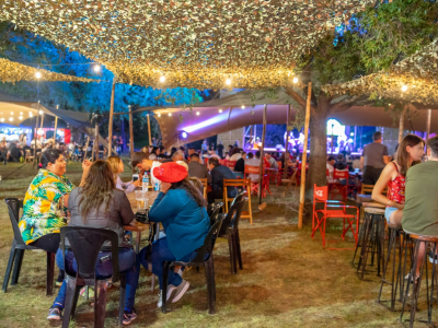 El Patio de Doña Pipa, un lugar de encuentro para vivir el Festival de una manera diferente