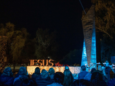150 años de Jesús María: En una noche mágica y emotiva, se inauguró una imponente escultura en el ingreso de la ciudad