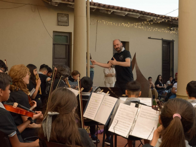 Jesús María vivió un finde a todo color con el cierre de los talleres culturales de la Muni