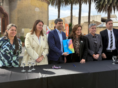 Jesús María presentó oficialmente su Guardia Local con entrega de móviles